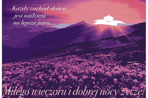 Krajobraz górski miłego wieczoru
